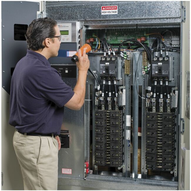 Visite de maintenance préventive autonome APC by Schneider Electric - Service