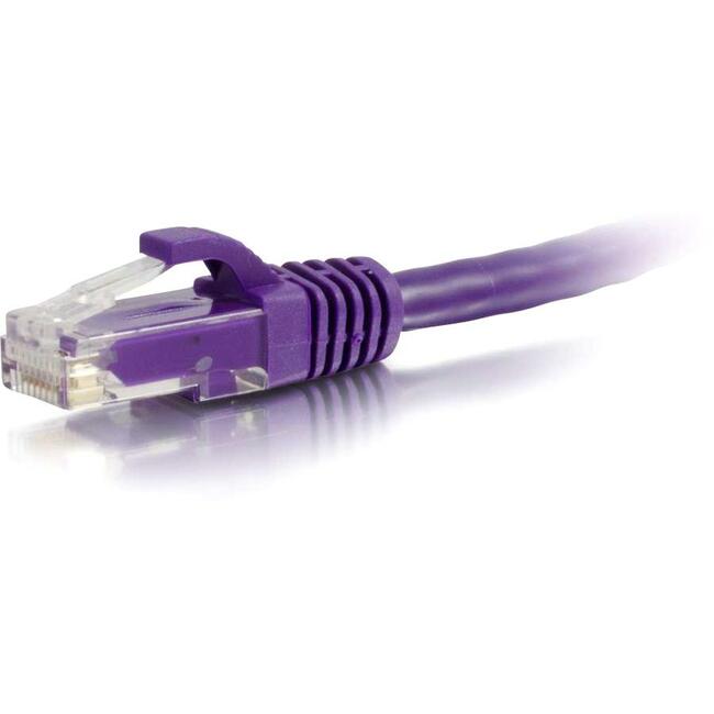 Câble de raccordement Ethernet Cat6 anti-accroc non blindé (UTP) C2G 8 pieds - Violet